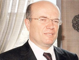 Davutoğlu'na tanıdık yardımcı geldi Davutoğlu'na tanıdık yardımcı geldi