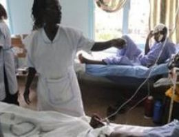 Kenya'da 25 bin hemşire kovuldu Kenya'da 25 bin hemşire kovuldu